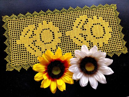 Sunflower Table Runner