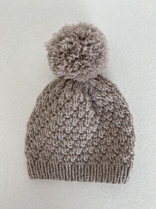 Baby beanie hat, easy pattern