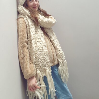 Super Chunky Tassel Scarf