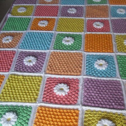 Daisy Cluster Squares Lap Blanket