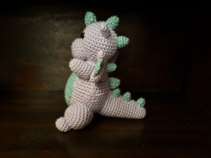Small Crochet Dragon
