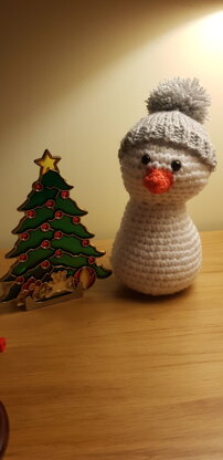 Snowman practising my crochet