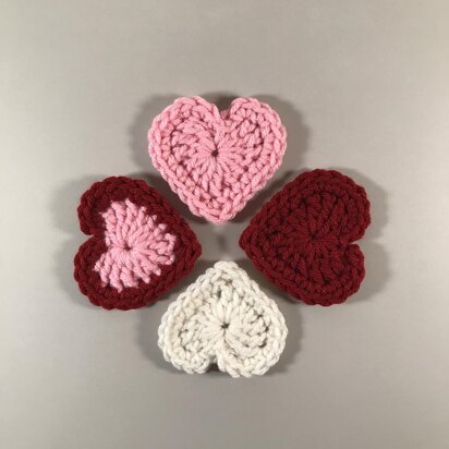 Simple Valentine Heart Ornament Applique