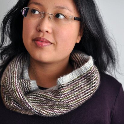 Easy Striped Cowl