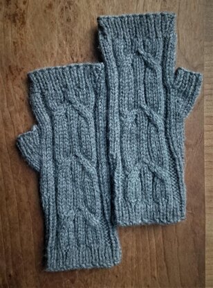 Ionic Fingerless Mitts