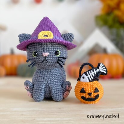 Spooky Little Cat Amigurumi Crochet Pattern