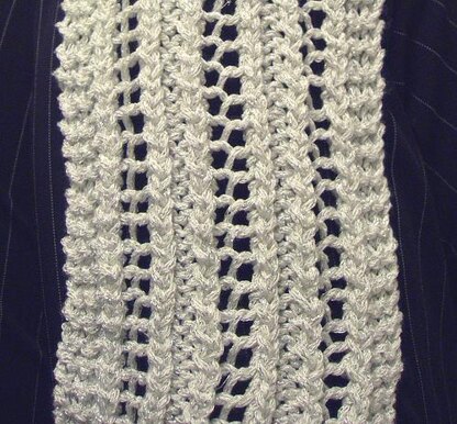 Lacy Ribs Scarf