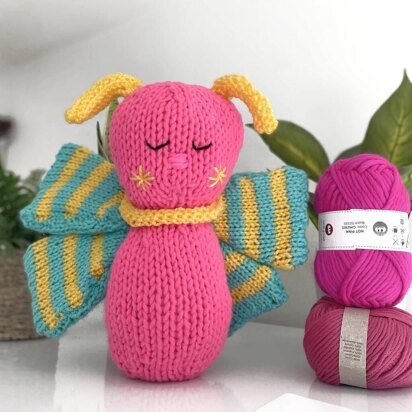 Pretty In Pink Butterfly - knitting pattern