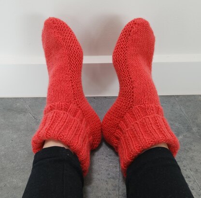 8ply striped slipper socks - Saffron