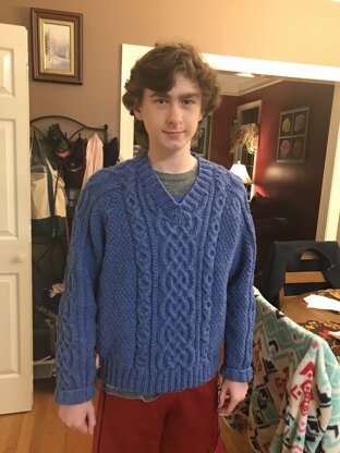 Men's Aran V-neck Sweater