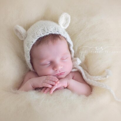 Fluffy Cub Bonnet