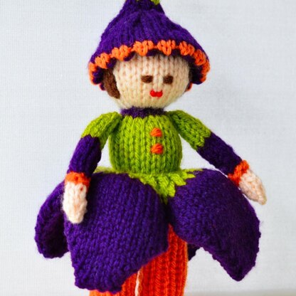 Crocus Flower Doll Knitting Pattern