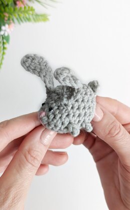 Crochet rabbit pattern, beginner crochet amigurumi bunny