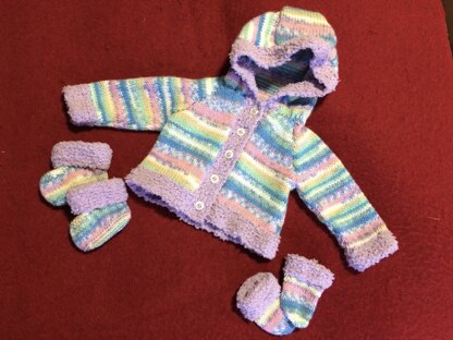 Baby’s hooded cardigan