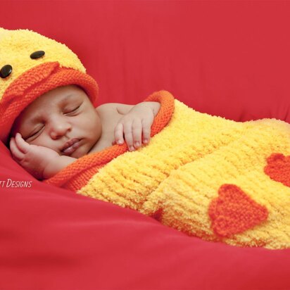 Quacky Easter Ducky Knit Baby Hat Set - knitting pattern
