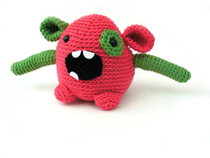 Bixi The Monster Toy in Ella Rae Classic Wool