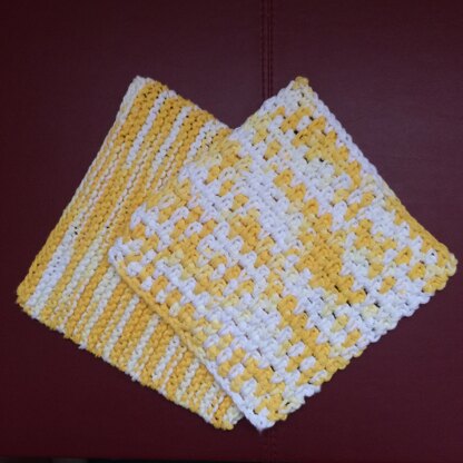 Dishcloth in Lily Sugar 'n Cream Stripes