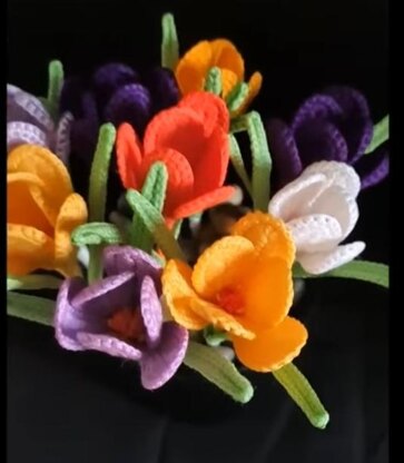 Crochet Crocus flowers