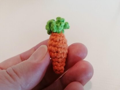 Bunny with Carrot Amigurumi