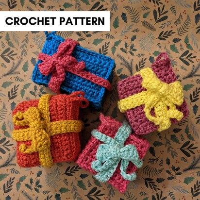 Christmas present crochet ornament pattern