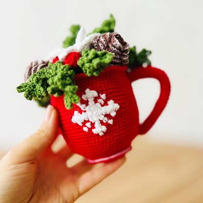 Crochet cup, amigurumi cup, Christmas decor crochet pattern, Christmas cup