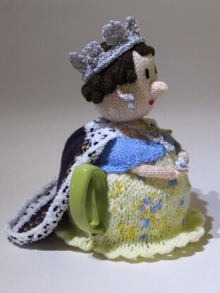 Her Majesty The Queen Tea Cosy Knitting Pattern