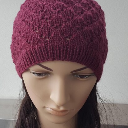 Stacey - 5ply lace stitch beanie