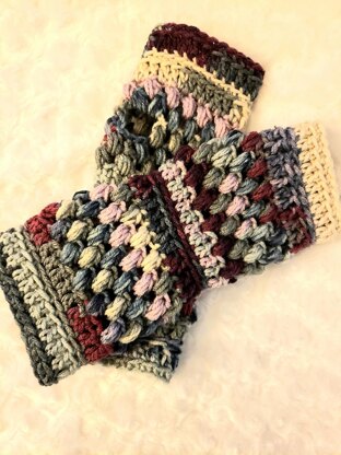 Puff Stitch Fingerless Gloves