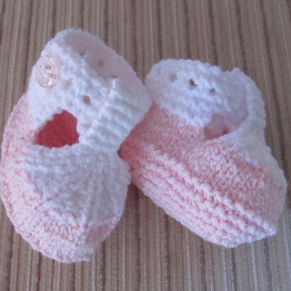 Baby Booties with T-strap