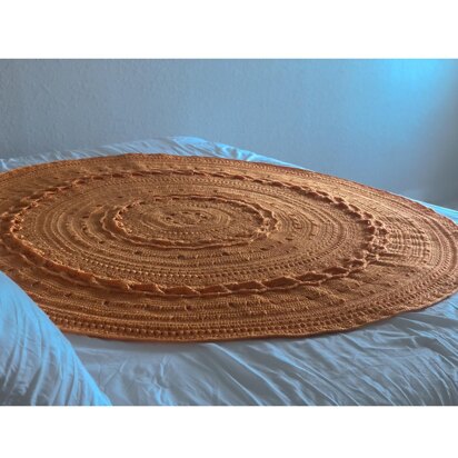 Round Crochet Blanket: Babylon Blanket