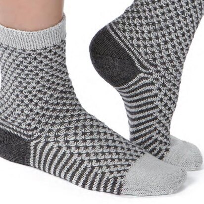 Graphite Socks - knitting pattern