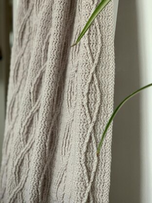 Triptych Twist Cable Blanket