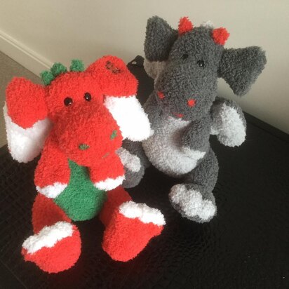 Fluffy Dragon - knitting pattern