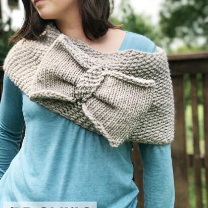 32 Bow Cowl