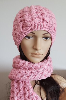 Savannah - cabled scarf and hat