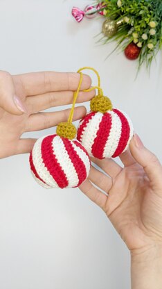 Crochet Christmas Baubles, Easy Crochet Ornament Pattern