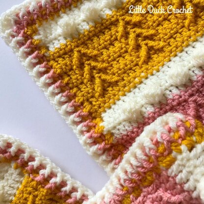 Cosy Autumn Days Blanket