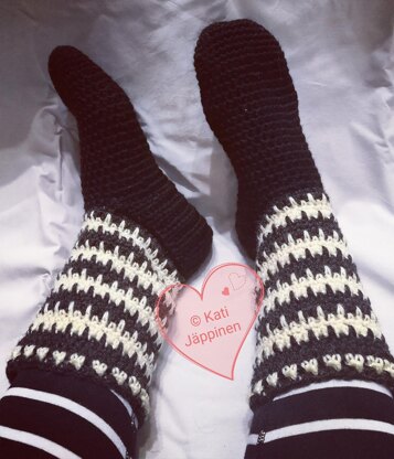 Louhi slippers / socks