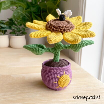 Bumble Blossom Sunflower Amigurumi Crochet Pattern