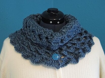 Rick Rack Cowl