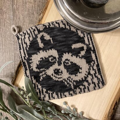 Woodland Raccoon Potholder