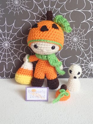 Felton in Pumpkin Costume