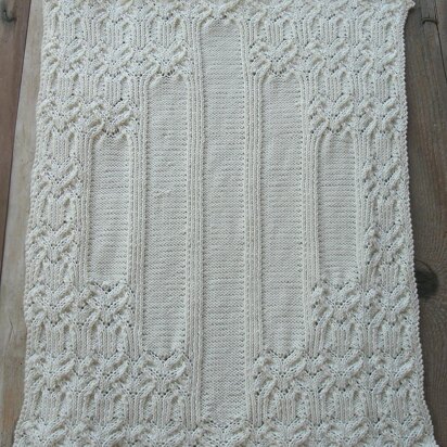 White Softness baby blanket