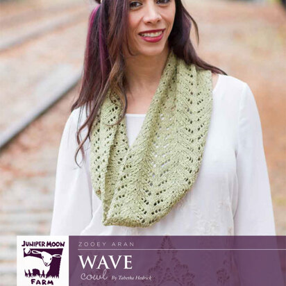 Wave Cowl in Juniper Moon Farm Zooey Aran - J29-02