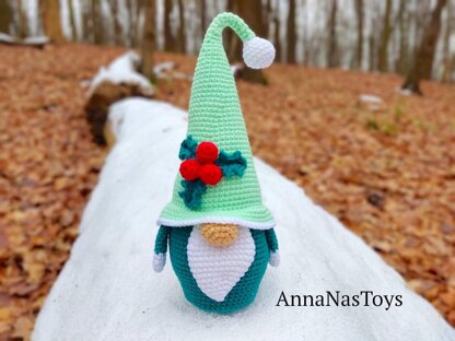 Christmas gnome 4