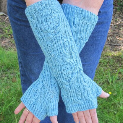 Kaizu Long Fingerless Mitts