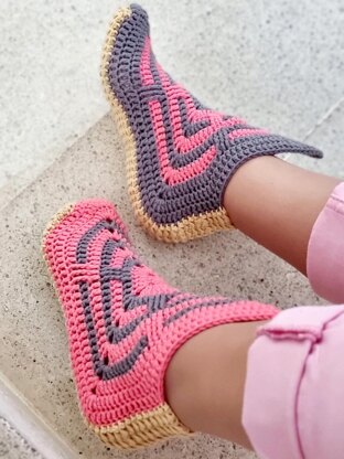 S15 Crochet Slippers Pattern, Cozy House Slippers, Adult Crochet Slippers, Women Slippers Pattern, Indoor Slippers, Home Shoes, Easy Crochet Slipper Pattern