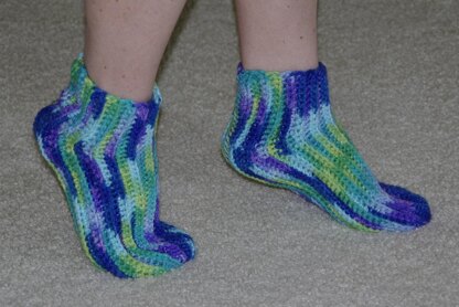 Super Easy Slipper Socks - Ladies Shoe Sizes 4-10