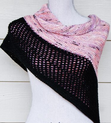 Garter Graffiti Shawl