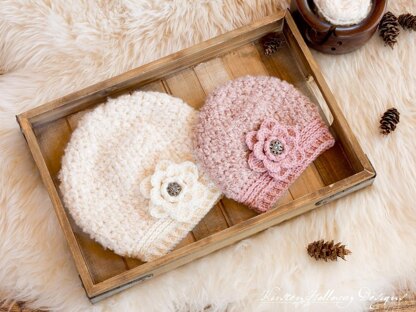 Easy Chunky Winter Hat with Flower - 3 Sizes